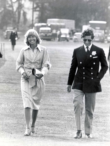 Carlos III con Davina Sheffield
