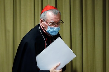 El cardenal Pietro Parolin llega