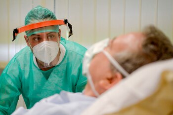 Italia registra más de 238.500