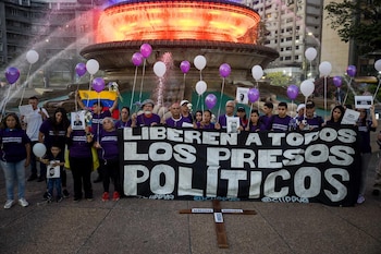 Con más de mil presos
