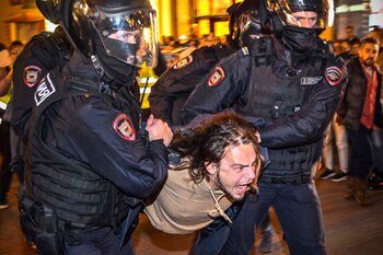 Más de 1.300 manifestantes que