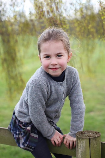 Cumpleaños número 5
(@kensingtonroyal)