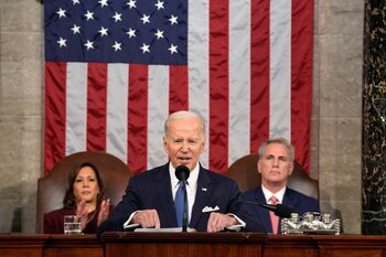 Biden presenta su discurso del