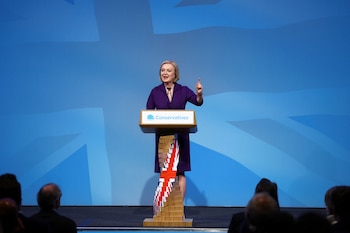 Truss prometió sacar al país