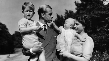 1951. Felipe tiene en sus