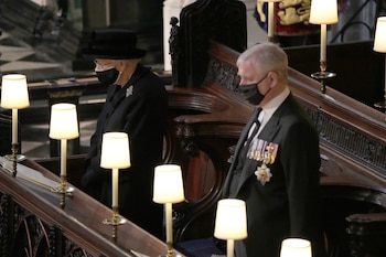 La reina Isabel y su