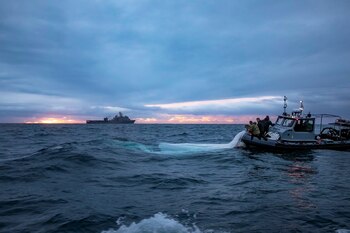 Marineros de las Armada de