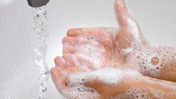 El lavado frecuente de mano