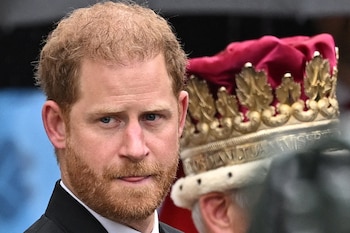 Harry durante la coronación de