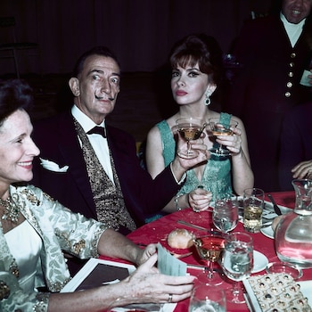 Salvador Dali y Gina Lollobrigida