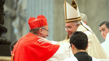 El cardenal y arzobispo de