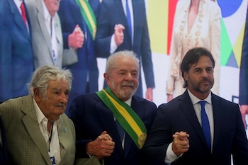 Tras anunciar su enfermedad, Mujica