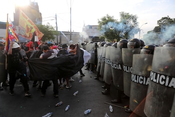 En medio de las bombas