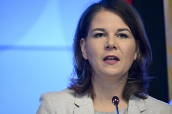 Annalena Baerbock, Ministra de Asuntos