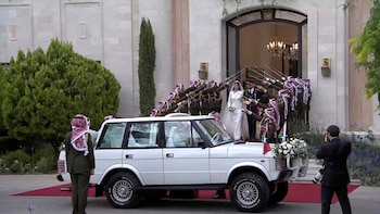 Los recién casados ​​​​emergieron más