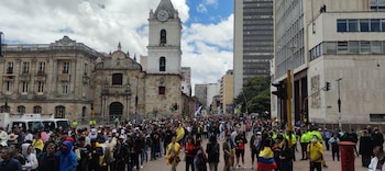 Plazas y calles llenas, así