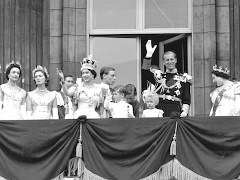 La reina Isabel II de