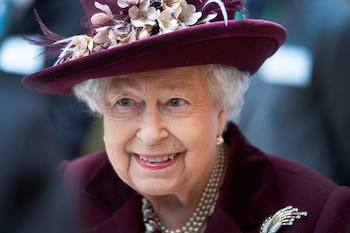 La reina Isabel II de