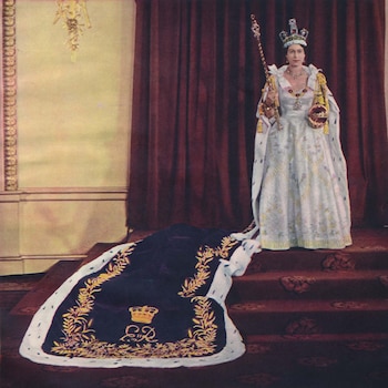 El vestido encorsetado con escote