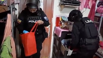 Más de 200 agentes de